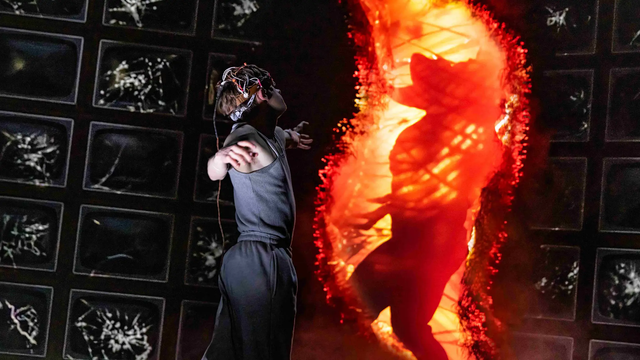 Louis McCartney (Henry Creel) dans STRANGER THINGS: THE FIRST SHADOW - Photo : © Matthew Murphy et Evan Zimmerman