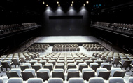The Pit (small theatre) at New National Theatre, Tokyo © Photo provided by New National Theatre, Tokyo